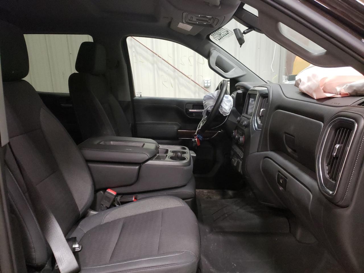Photo 5 from auction – 2019 CHEVROLET silverado with VIN 3GCUYDED2KG133662