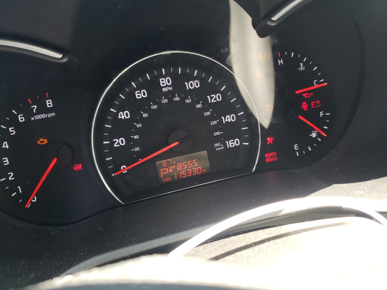 Photo 8 from auction – 2014 KIA SORENTO with VIN 5XYKT3A6XEG426333