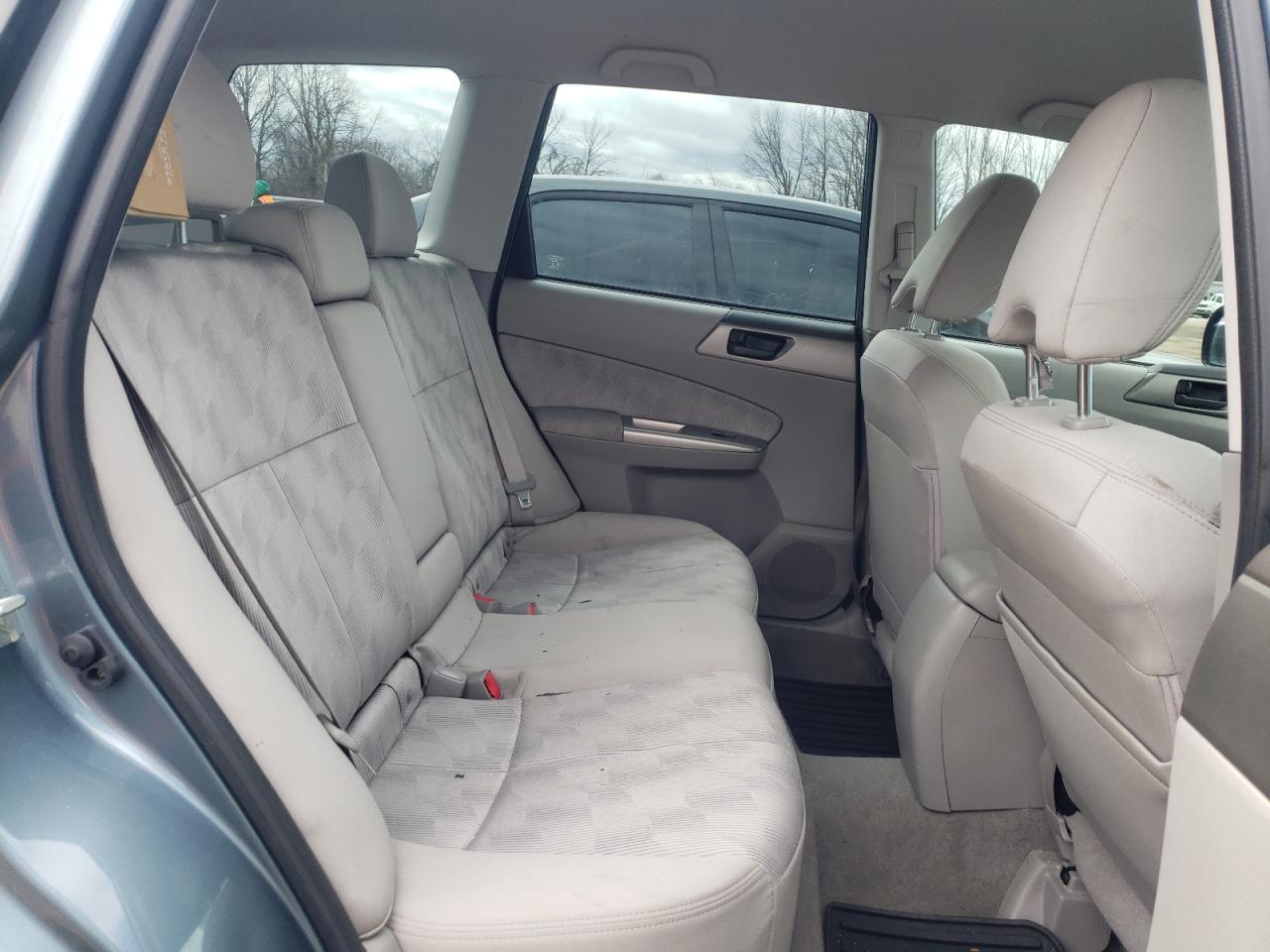 Photo 6 from auction – 2010 SUBARU FORESTER X with VIN JF2SH6BC1AH797617