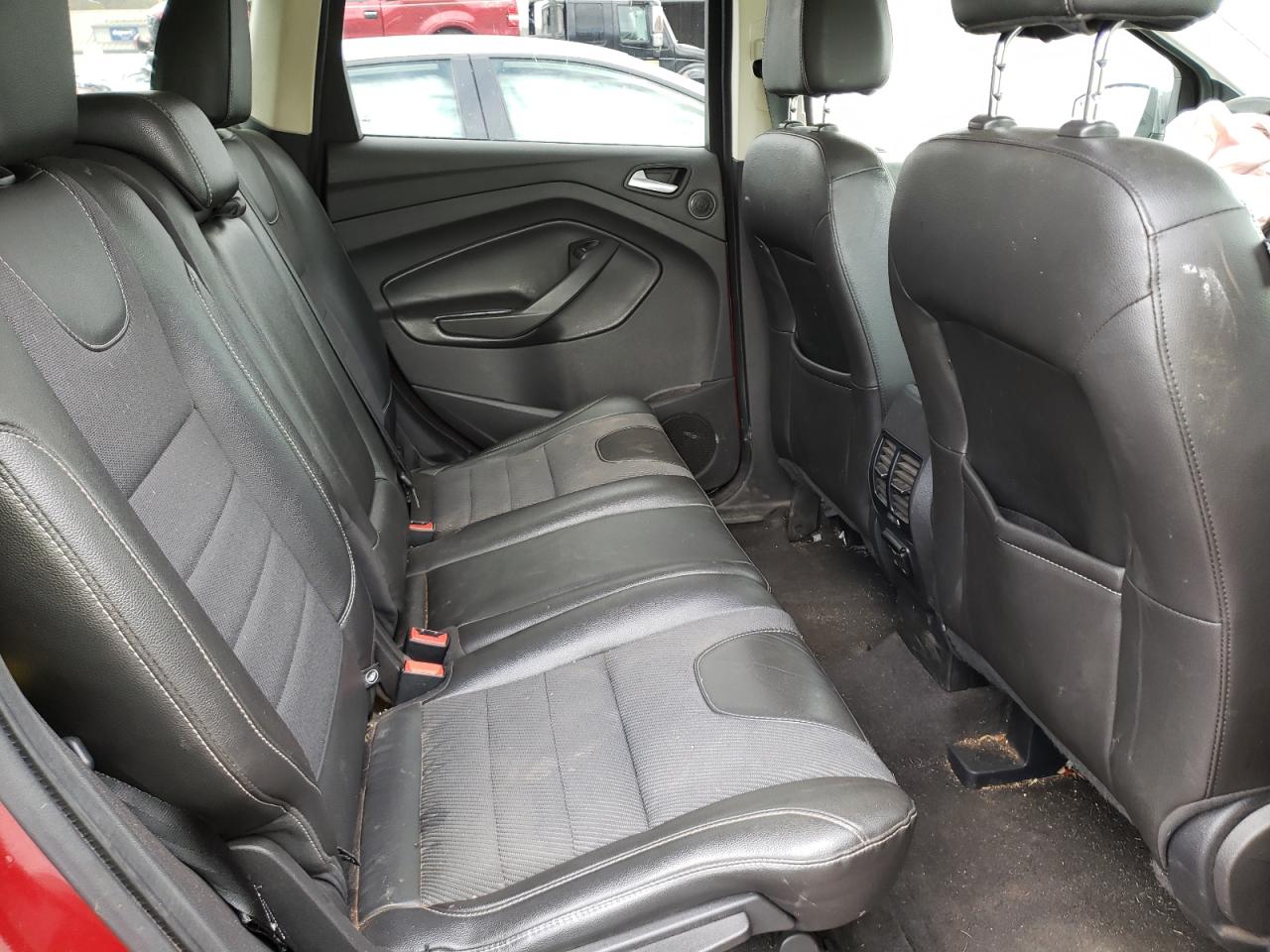 Photo 6 from auction – 2015 FORD ESCAPE SE with VIN 1FMCU9G99FUA03079