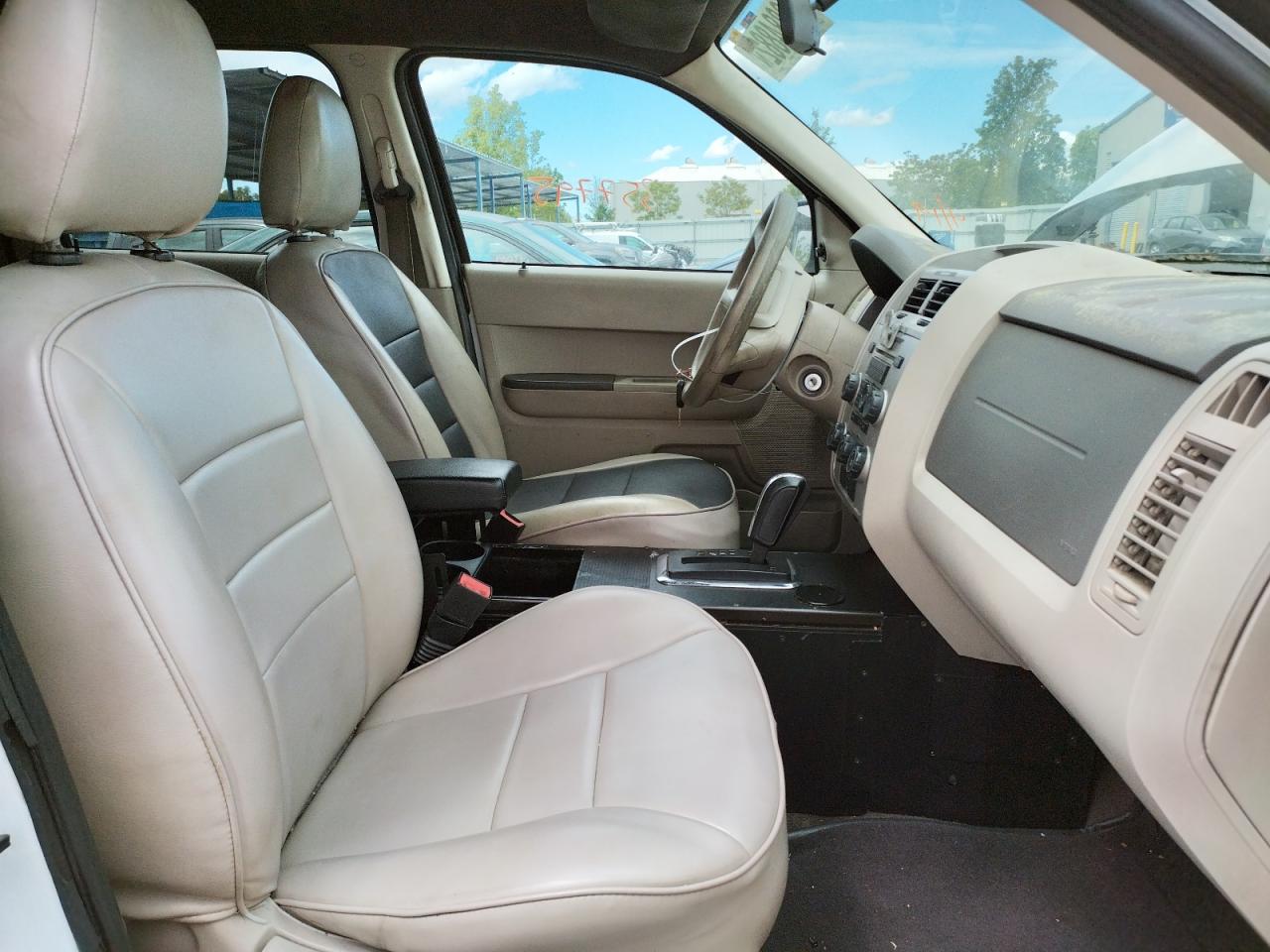 Photo 5 from auction – 2008 FORD ESCAPE HEV with VIN 1FMCU49H28KE43506