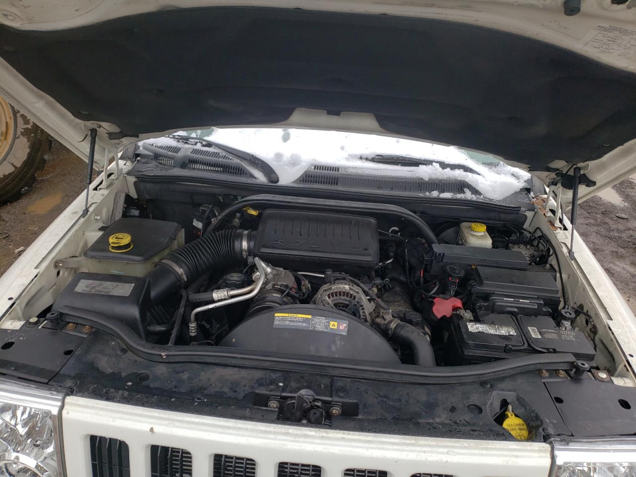 Photo 7 from auction – 2006 JEEP COMMANDER with VIN 1J8HG48N06C229218