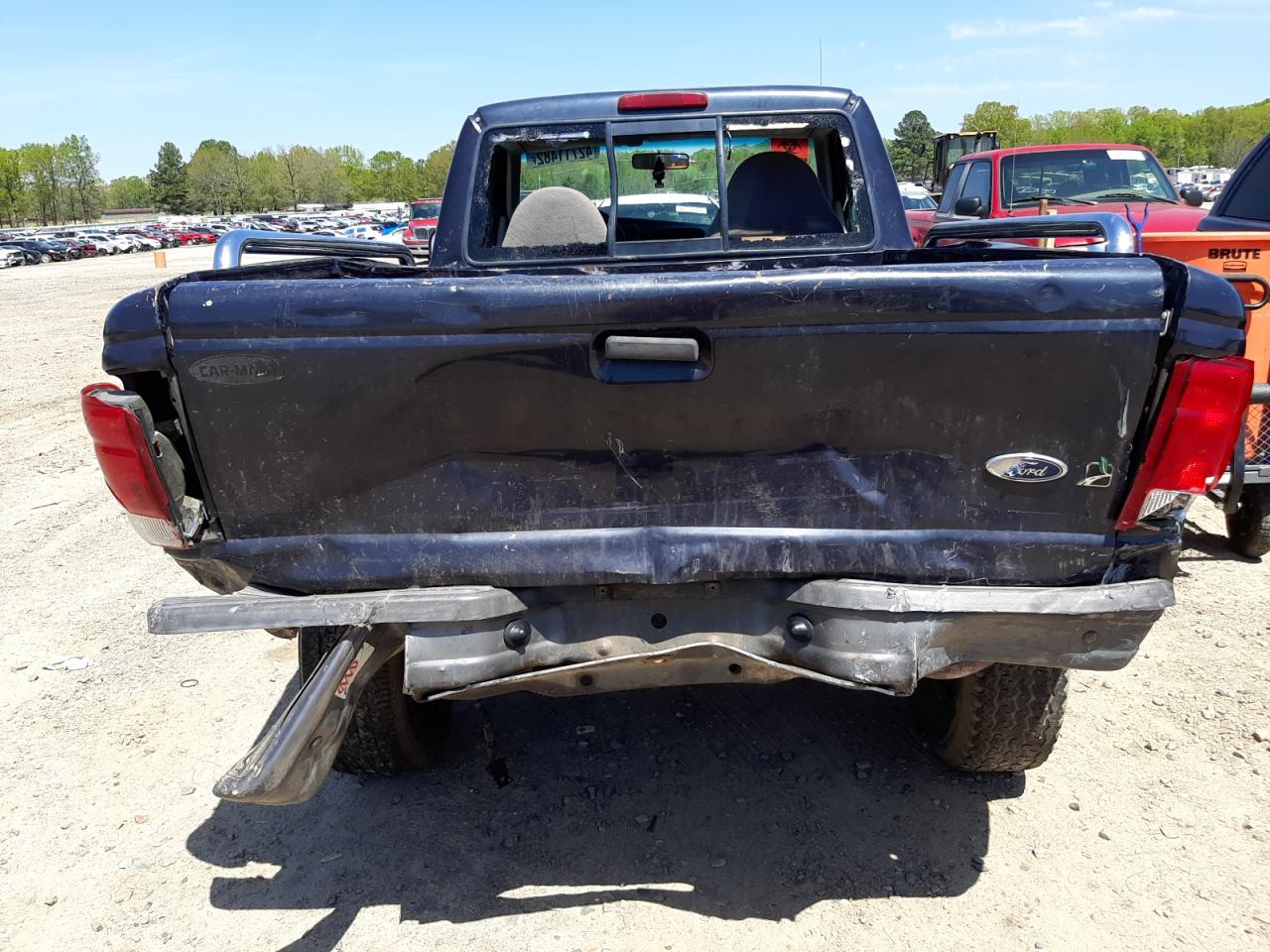 Photo 6 from auction – 2000 FORD RANGER with VIN 1FTYR10V2YPA62173