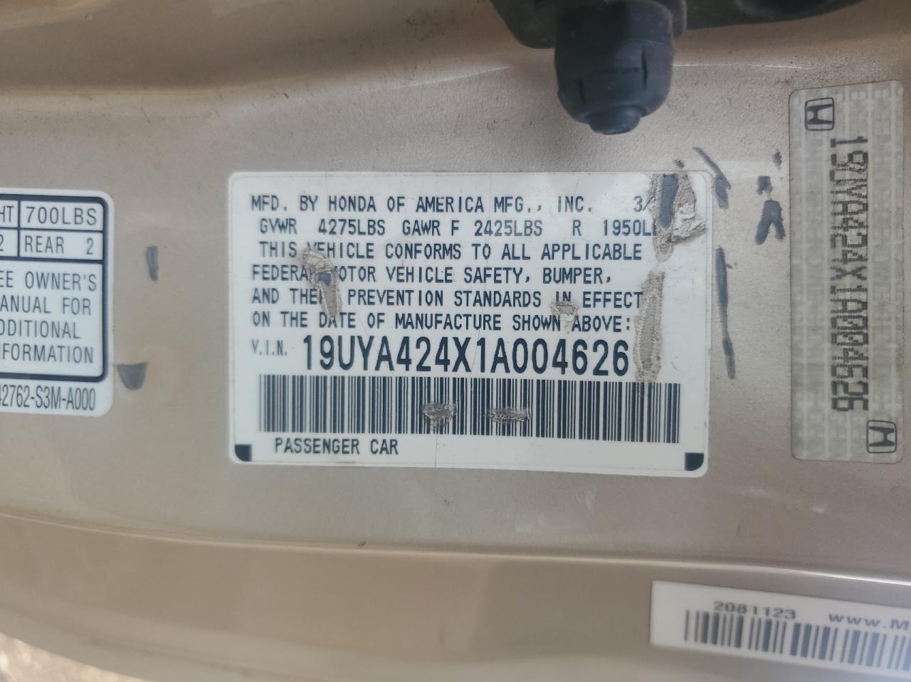 Photo 10 from auction – 2001 ACURA 3.2CL with VIN 19UYA424X1A004626