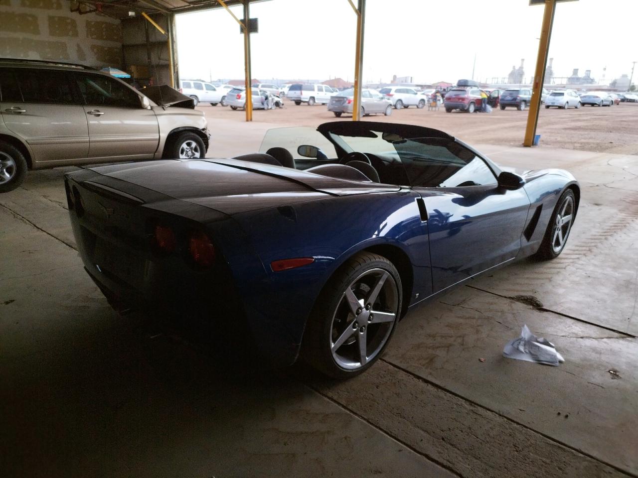 Photo 4 from auction – 2006 CHEVROLET CORVETTE with VIN 1G1YY36U965132475