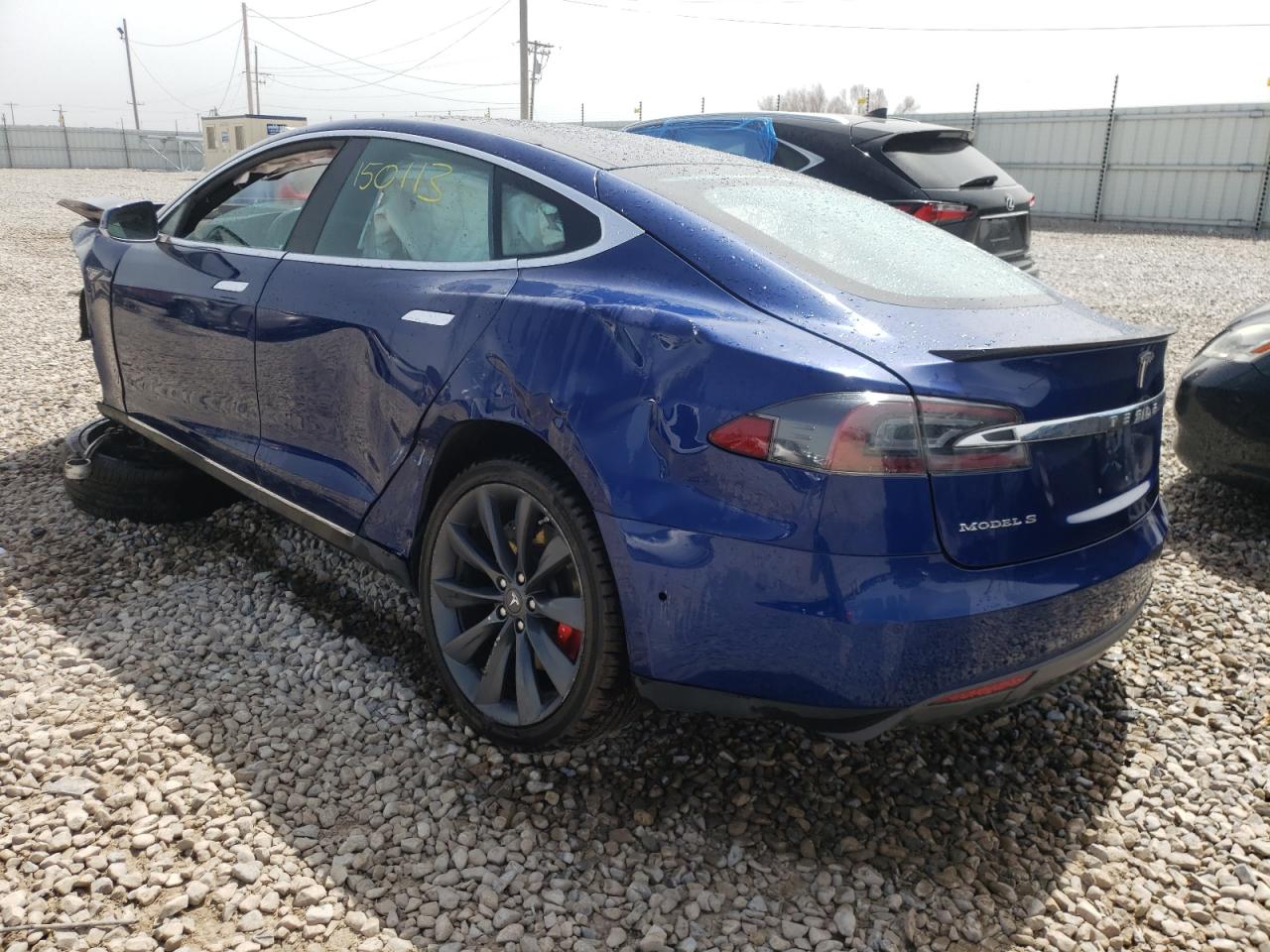 Photo 3 from auction – 2015 TESLA MODEL S with VIN 5YJSA1E40FF109592