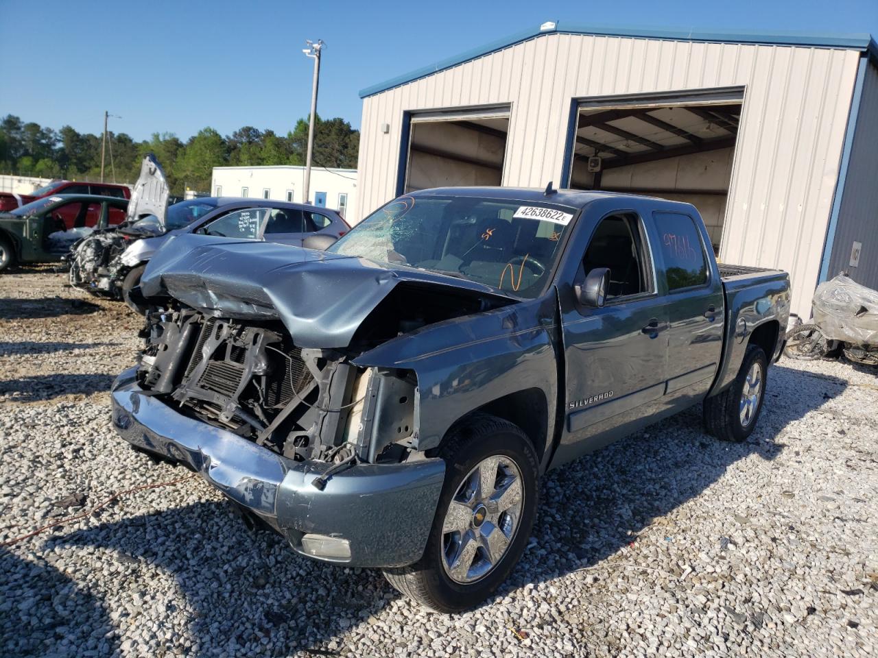 Photo 2 from auction – 2007 CHEVROLET SILVERADO with VIN 2GCEC13J371542604