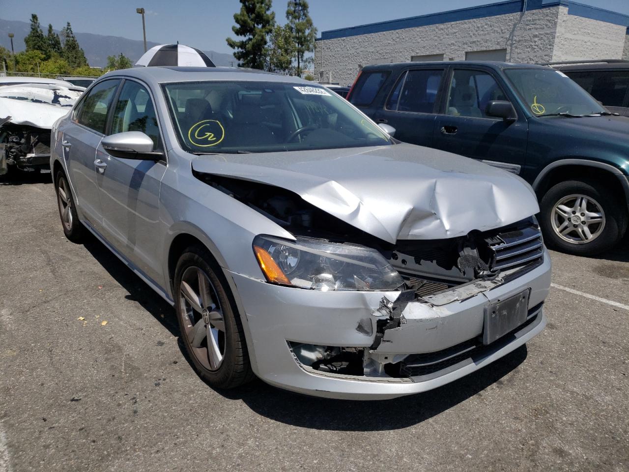 VOLKSWAGEN PASSAT SE 2012 with VIN 1VWBP7A34CC036621 - Photo from auction