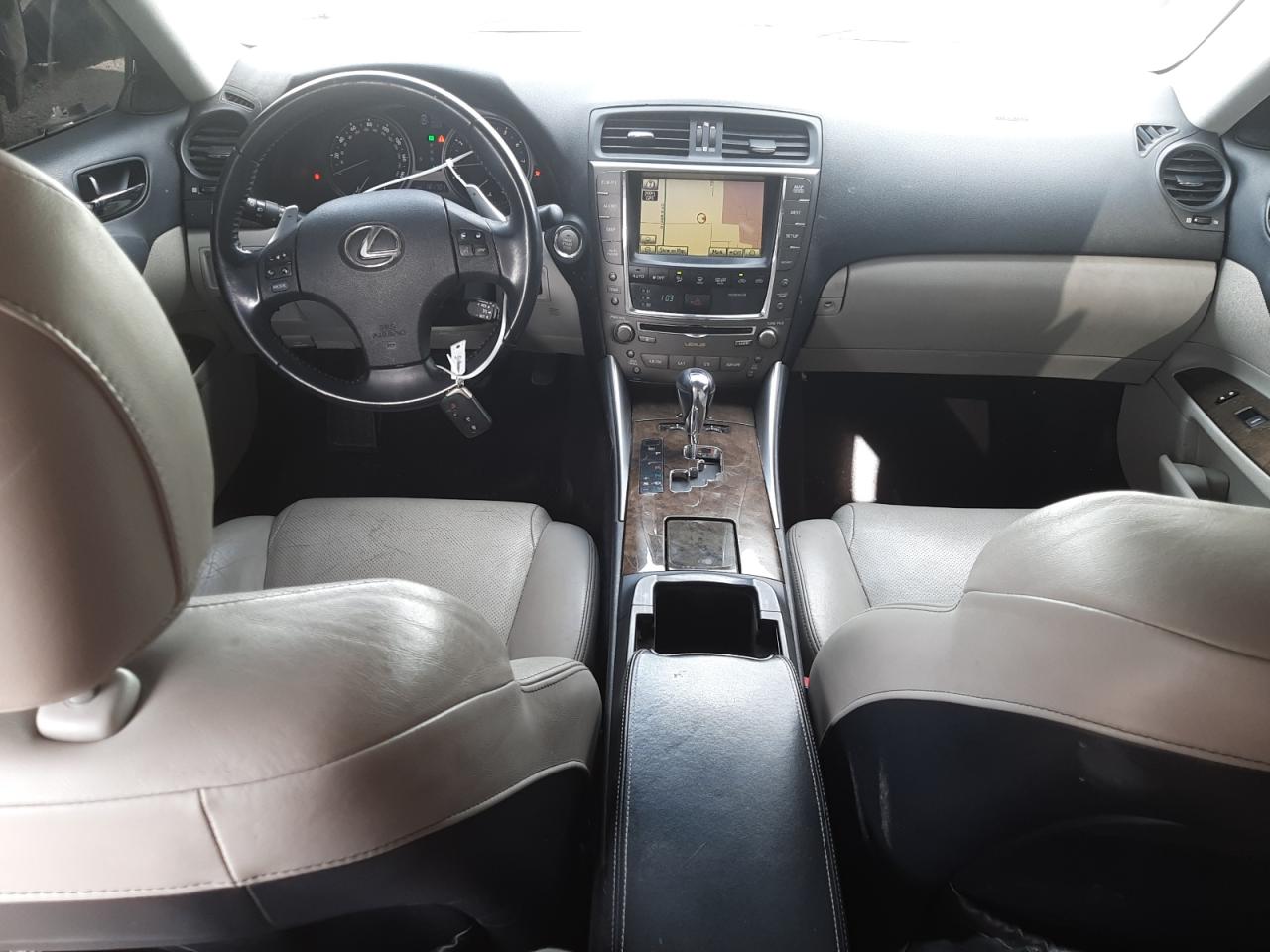 Photo 9 from auction – 2010 LEXUS IS 250 with VIN JTHBF5C28A5113084
