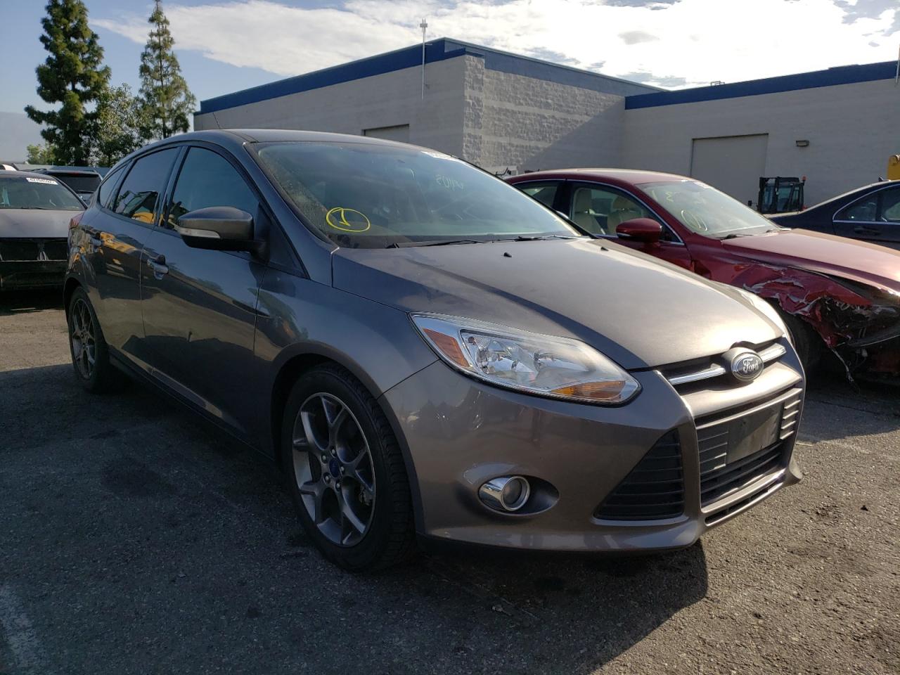 FORD FOCUS SE 2014 z numerem VIN 1FADP3K27EL139129 - Zdjęcie z aukcji