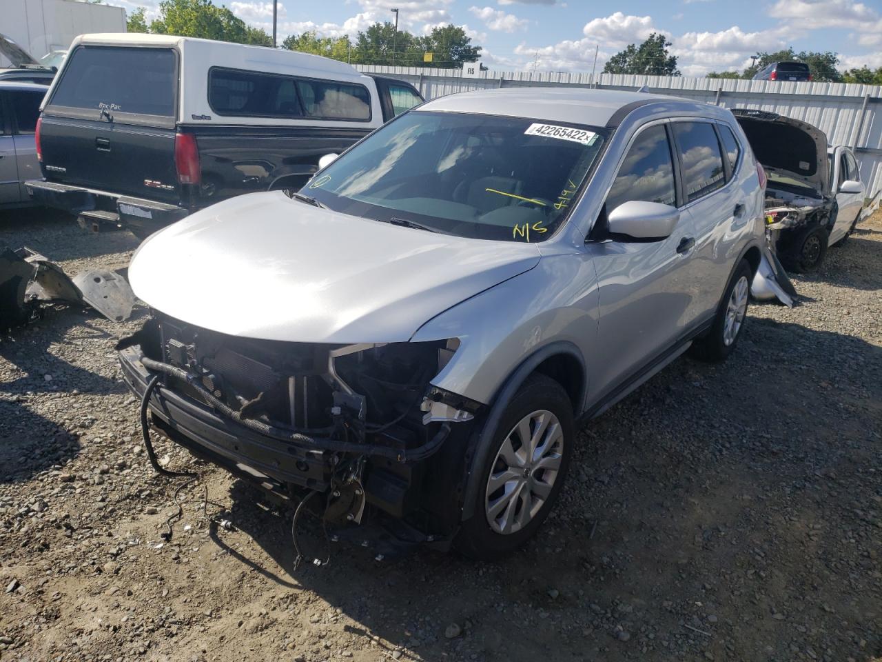 Photo 2 from auction – 2018 NISSAN ROGUE S with VIN KNMAT2MT1JP513990