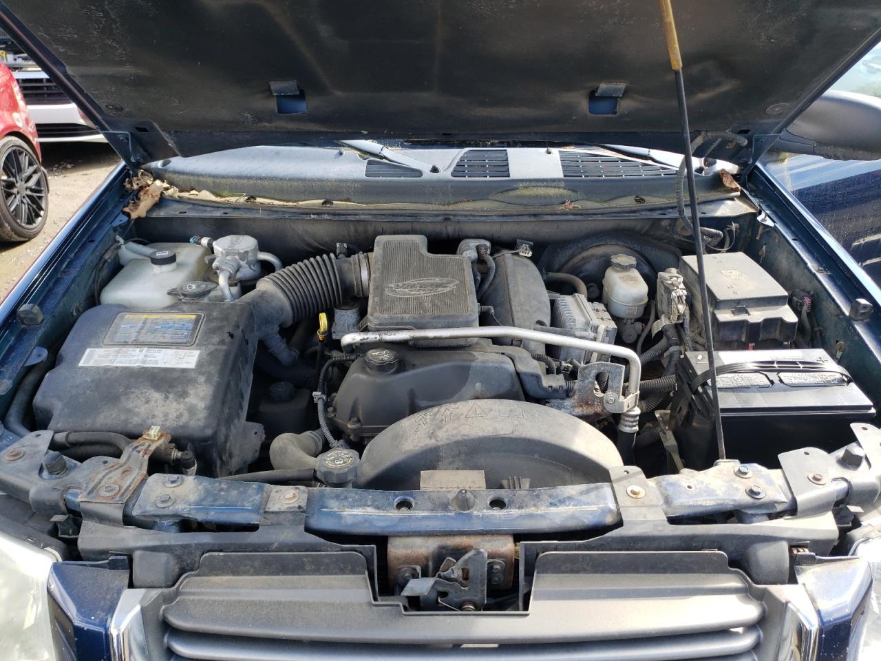 Photo 7 from auction – 2004 GMC ENVOY with VIN 1GKDT13S242274391