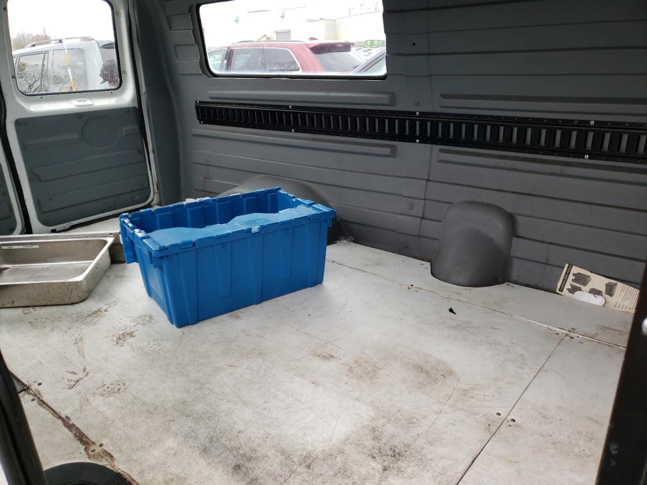 Photo 6 from auction – 1998 FORD ECONOLINE with VIN 1FTRE1469WHB55721
