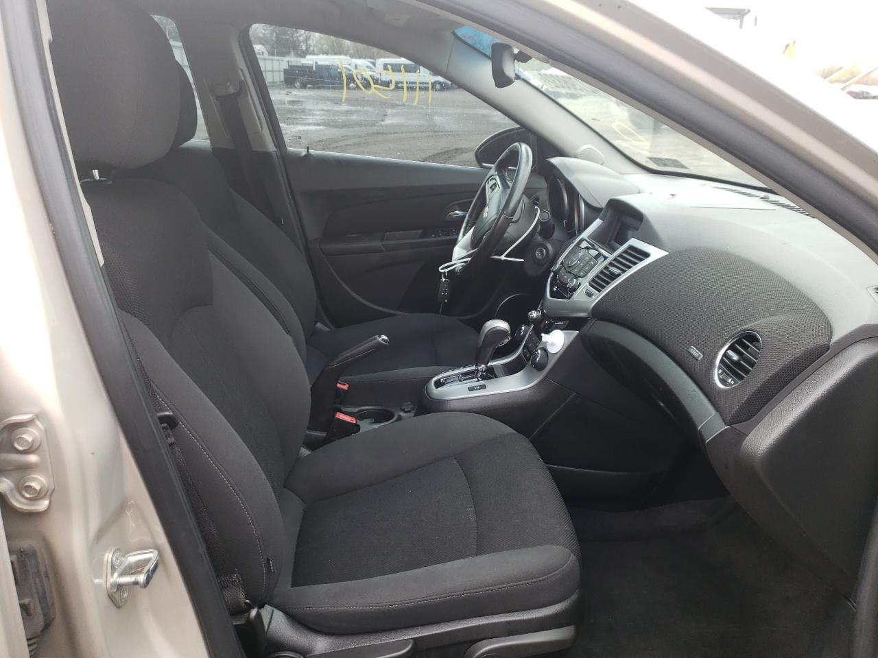Photo 5 from auction – 2011 CHEVROLET CRUZE LT with VIN 1G1PF5S96B7125156