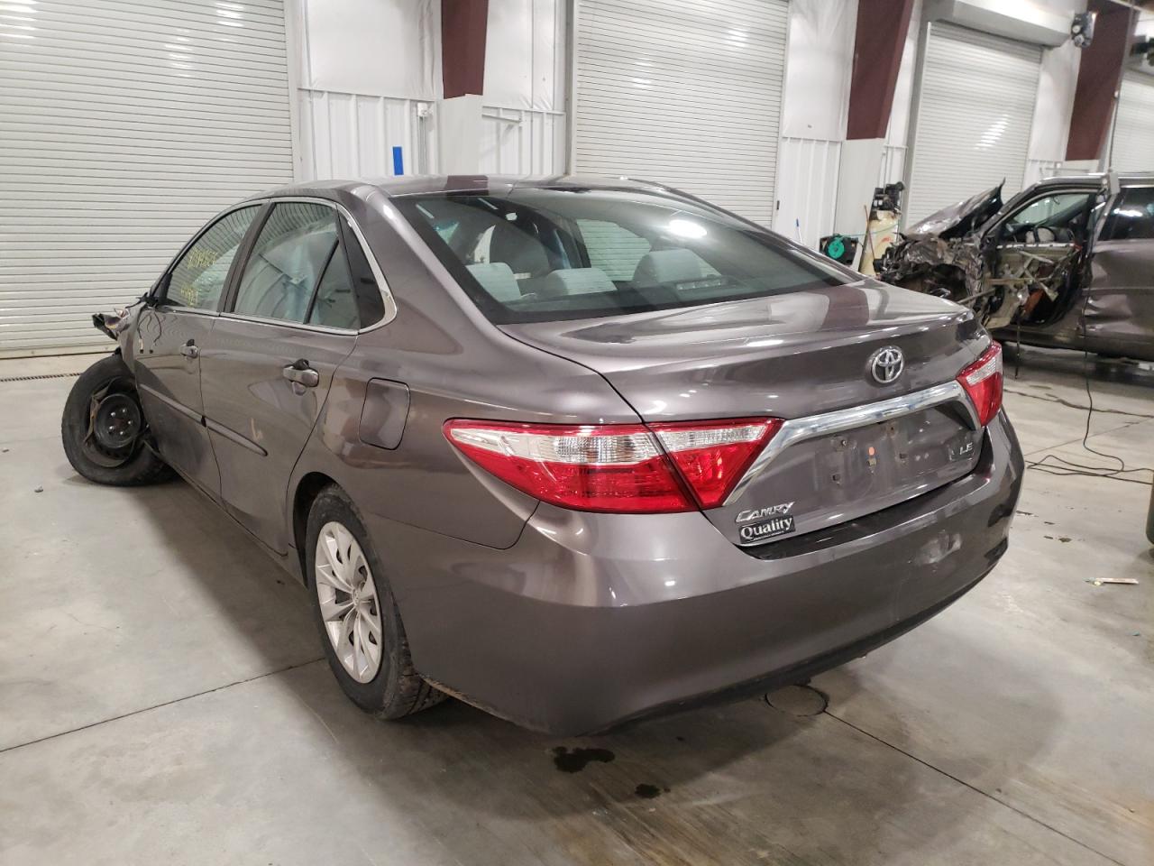 Photo 3 from auction – 2017 TOYOTA CAMRY LE with VIN 4T1BF1FK9HU650516