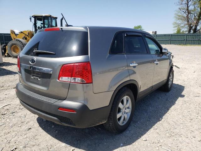 Photo 4 from auction – 2013 KIA SORENTO LX with VIN 5XYKT3A10DG337549