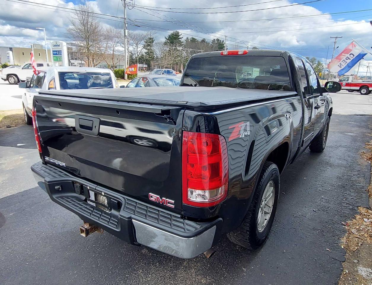 Photo 4 from auction – 2012 GMC SIERRA K15 with VIN 1GTR2VE75CZ346632
