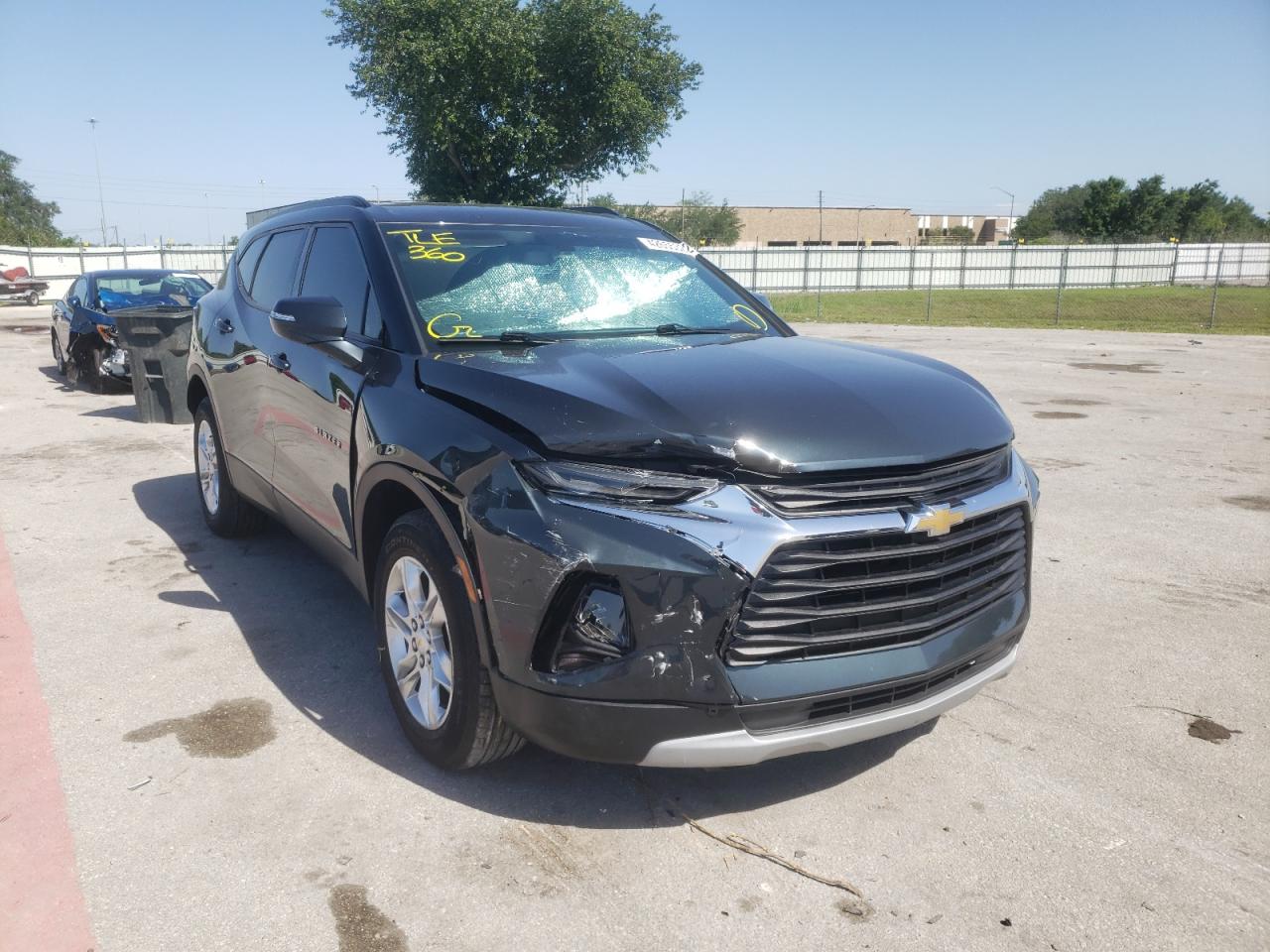 CHEVROLET BLAZER 2LT 2019 with VIN 3GNKBCRS4KS702222 - Photo from auction