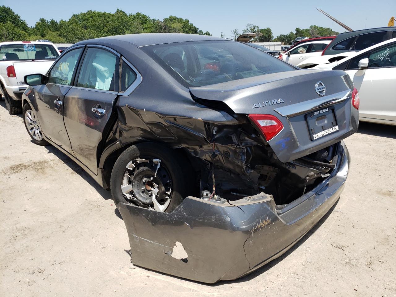 Photo 3 from auction – 2016 NISSAN ALTIMA 2.5 with VIN 1N4AL3AP0GC169281
