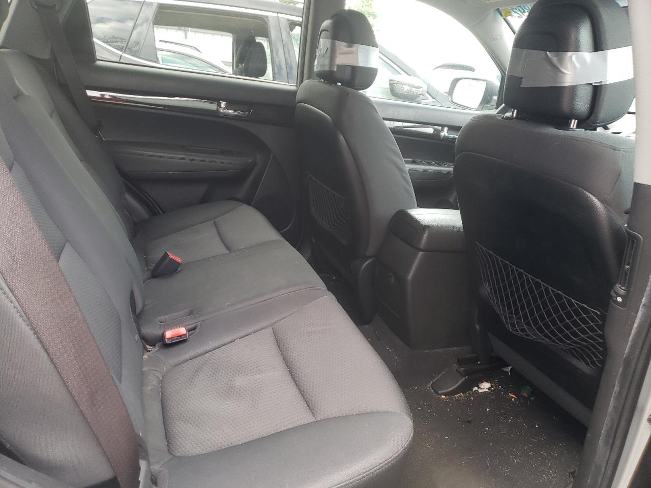 Photo 6 from auction – 2012 KIA SORENTO BA with VIN 5XYKT3A18CG204584