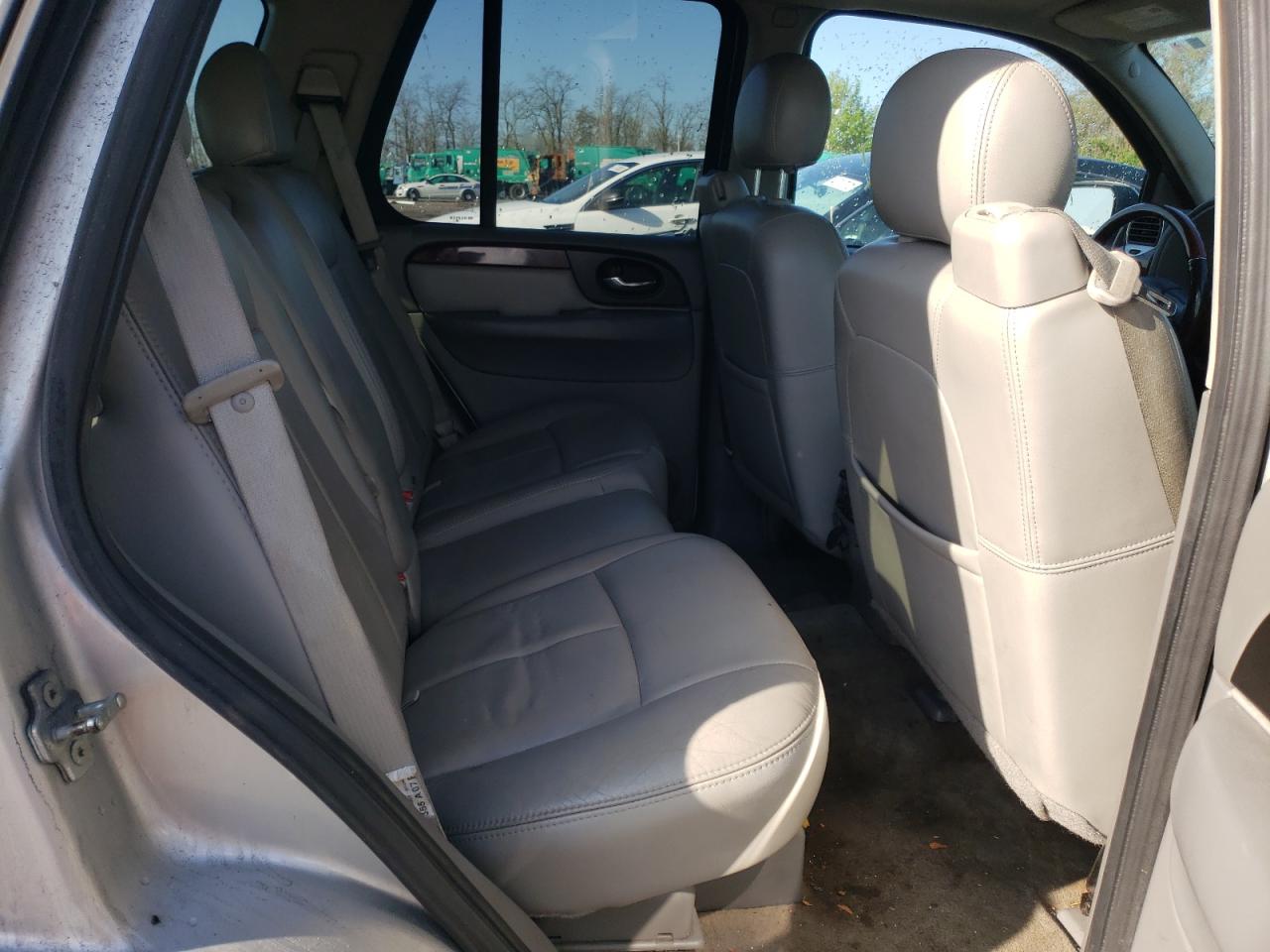 Photo 6 from auction – 2016 FORD EXPLORER L with VIN 1FM5K8F86GGA02666