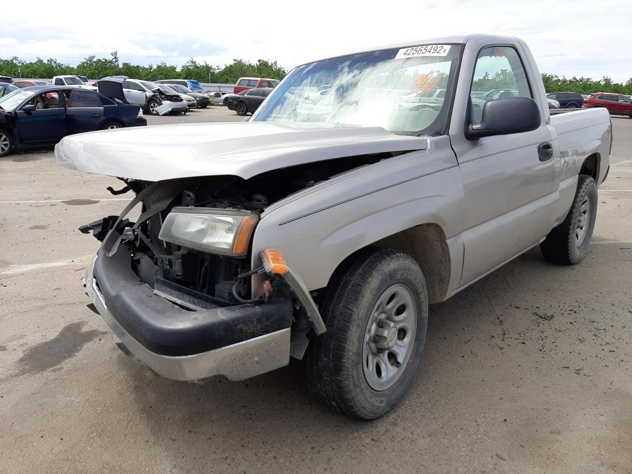 Photo 2 from auction – 2006 CHEVROLET SILVERADO with VIN 3GCEC14X76G178163