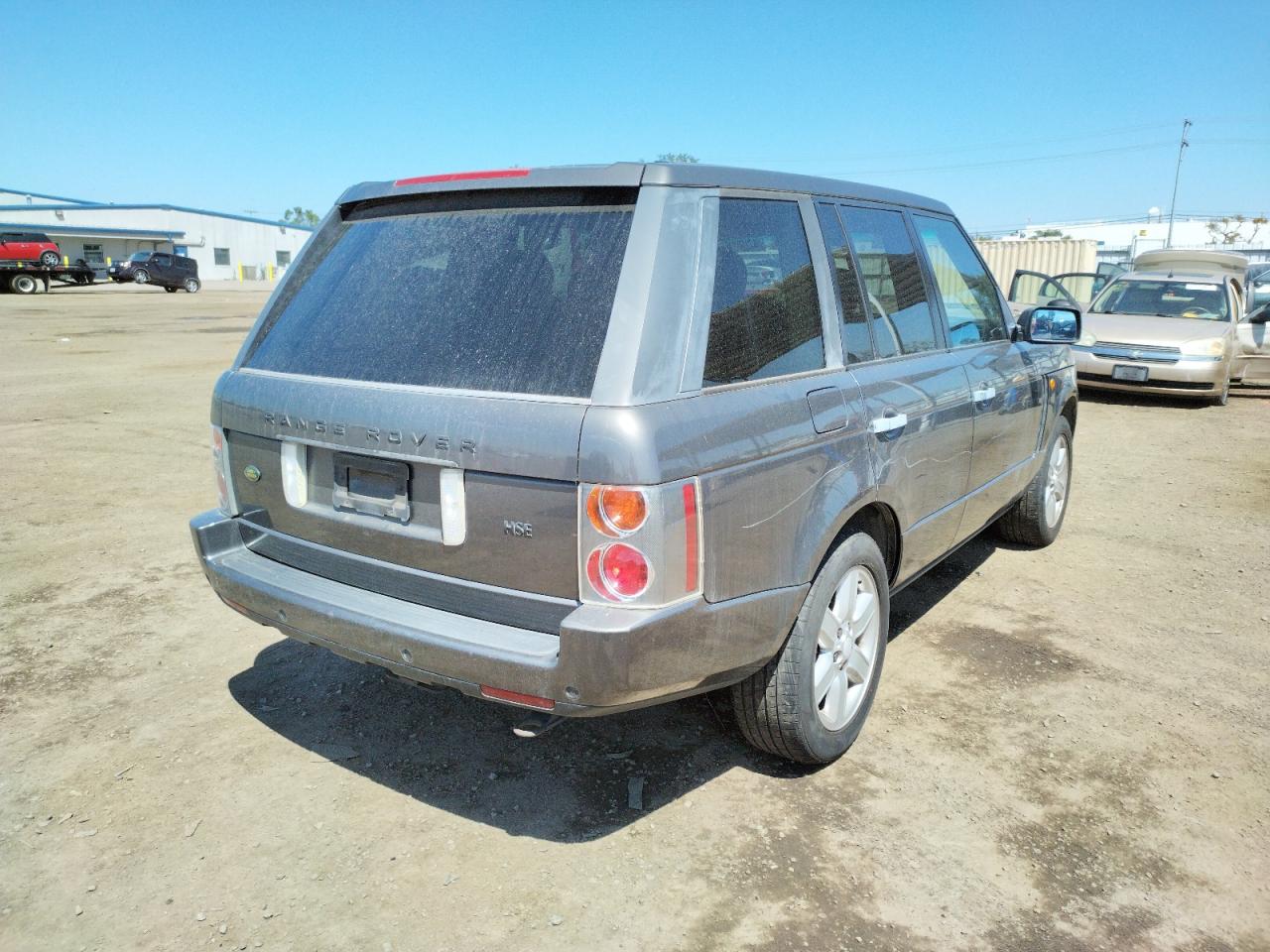 Photo 18 from auction – 2004 LAND ROVER RANGE ROVE with VIN SALME11494A176208