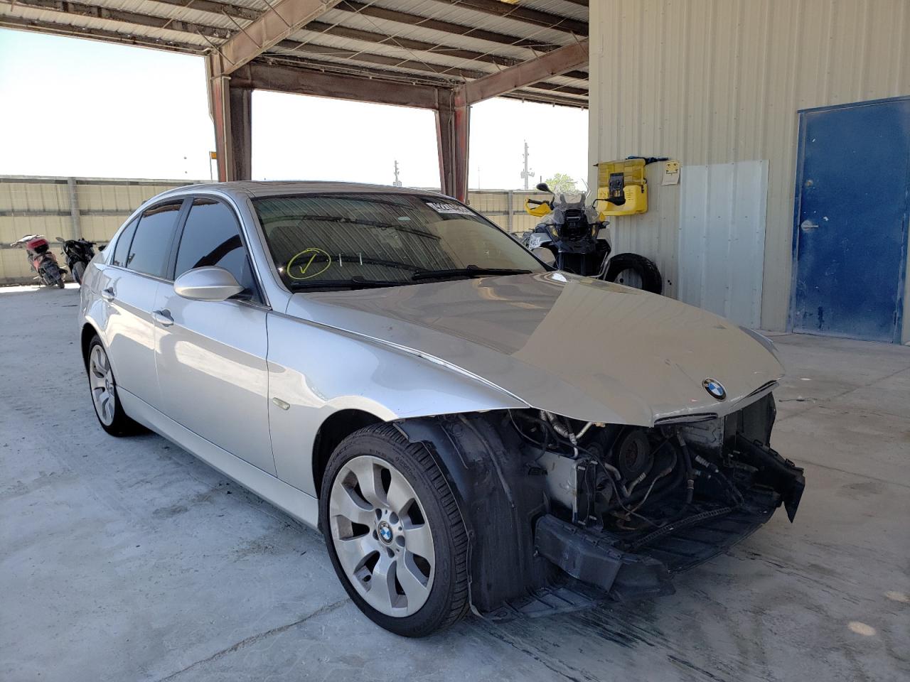 BMW 330 XI 2006 with VIN WBAVD33566KL51542 - Photo from auction