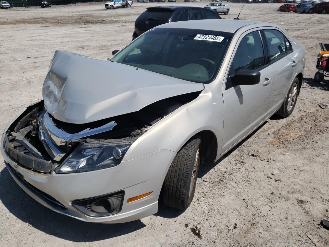 Photo 2 from auction – 2010 FORD FUSION S with VIN 3FAHP0GA2AR420461