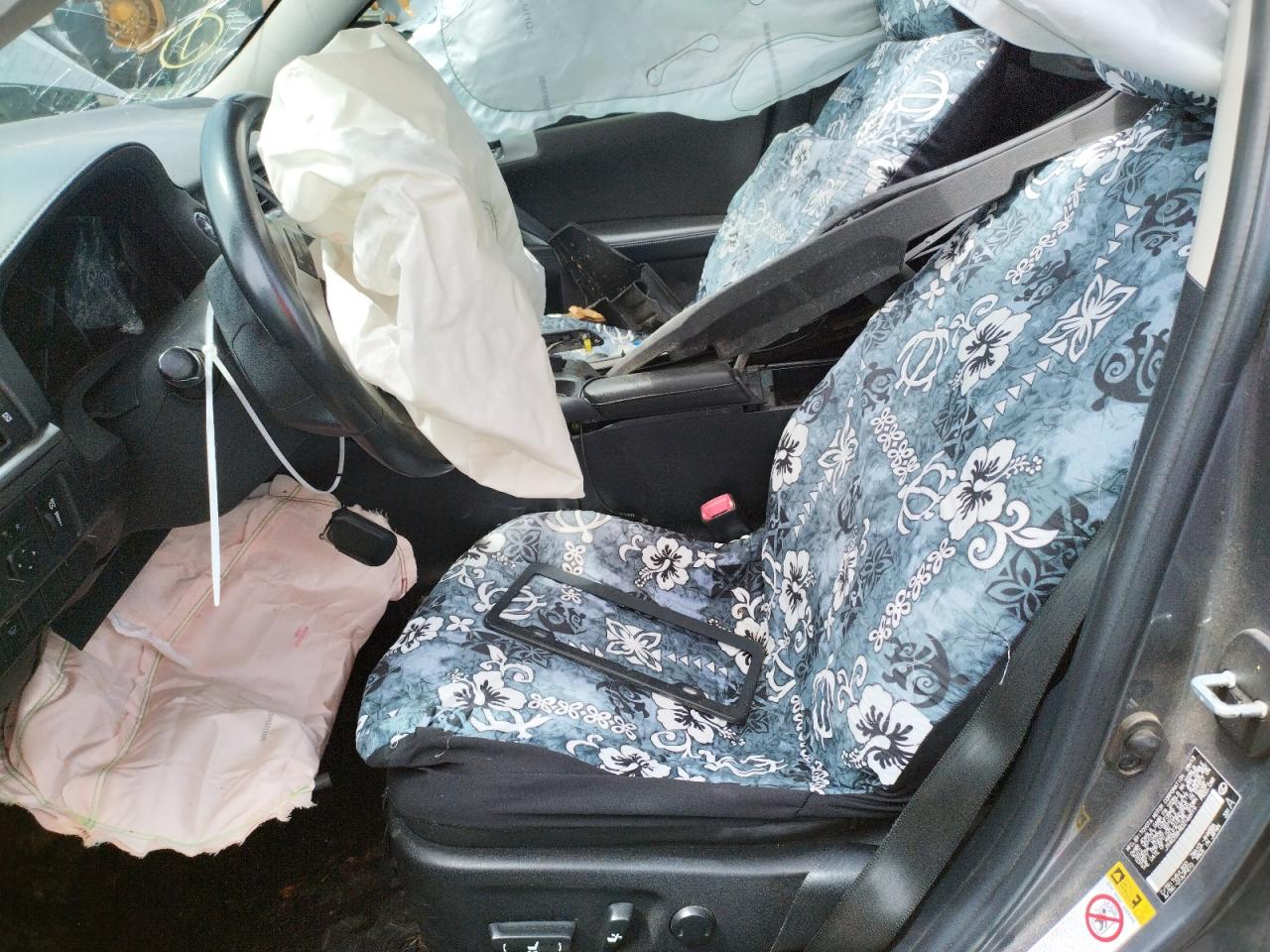Фото 6 с аукциона – 2013 LEXUS CT 200 с VIN JTHKD5BHXD2166919