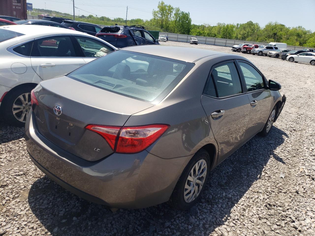 Photo 4 from auction – 2019 TOYOTA COROLLA L with VIN 5YFBURHE5KP898637