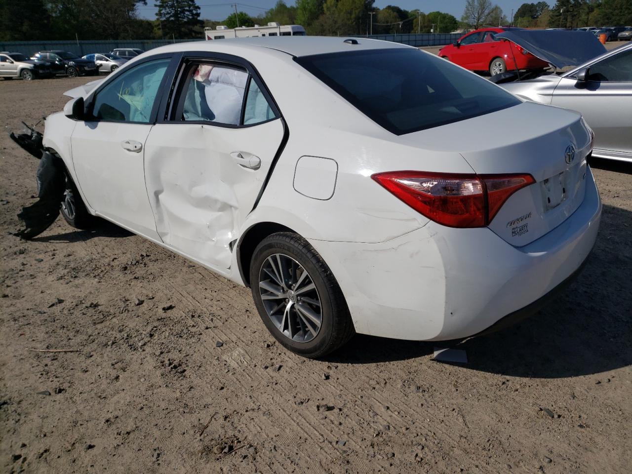 Photo 3 from auction – 2018 TOYOTA COROLLA L with VIN 5YFBURHE0JP758848