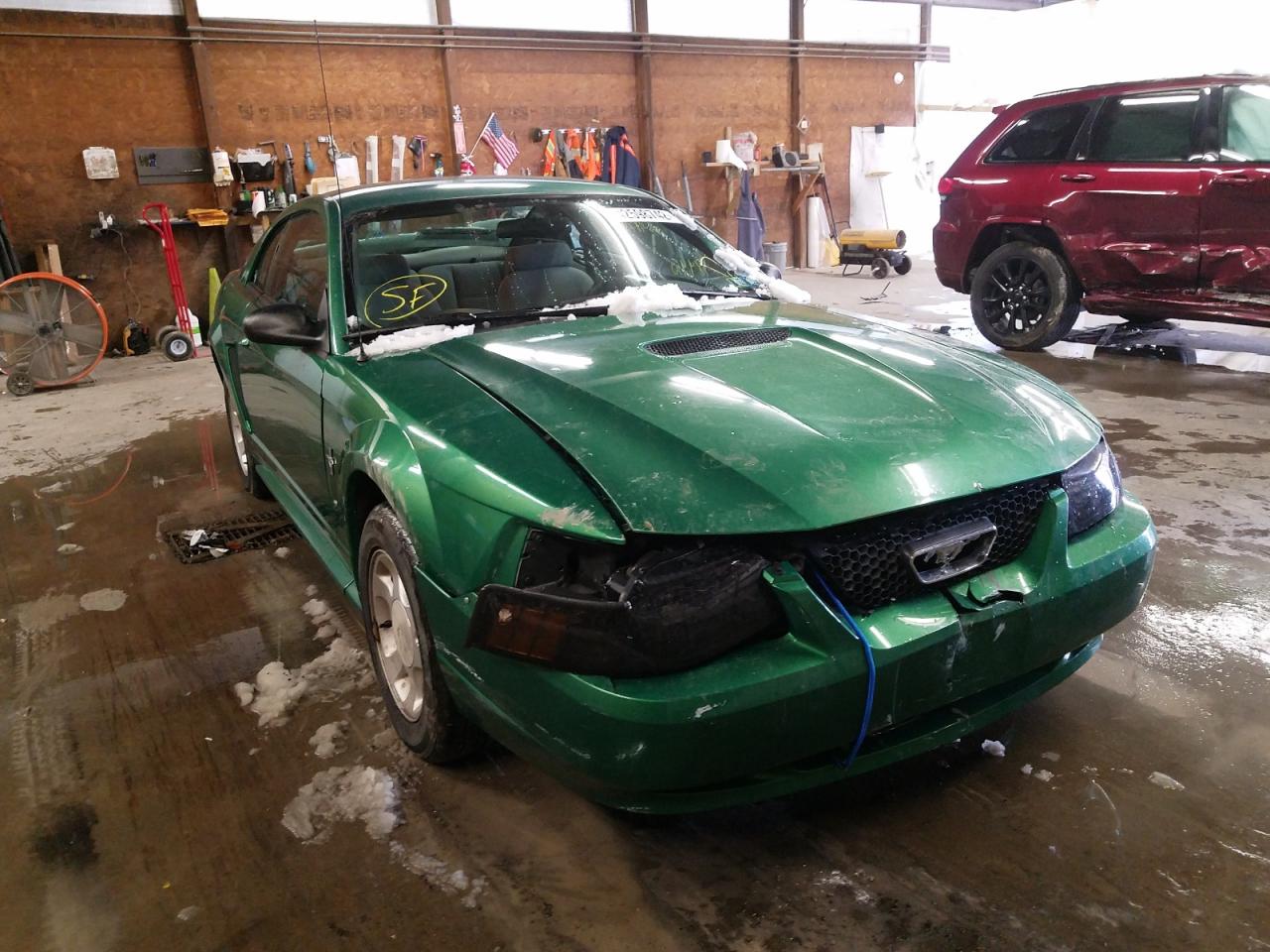 FORD MUSTANG 2000 with VIN 1FAFP4047YF142585 - Photo from auction