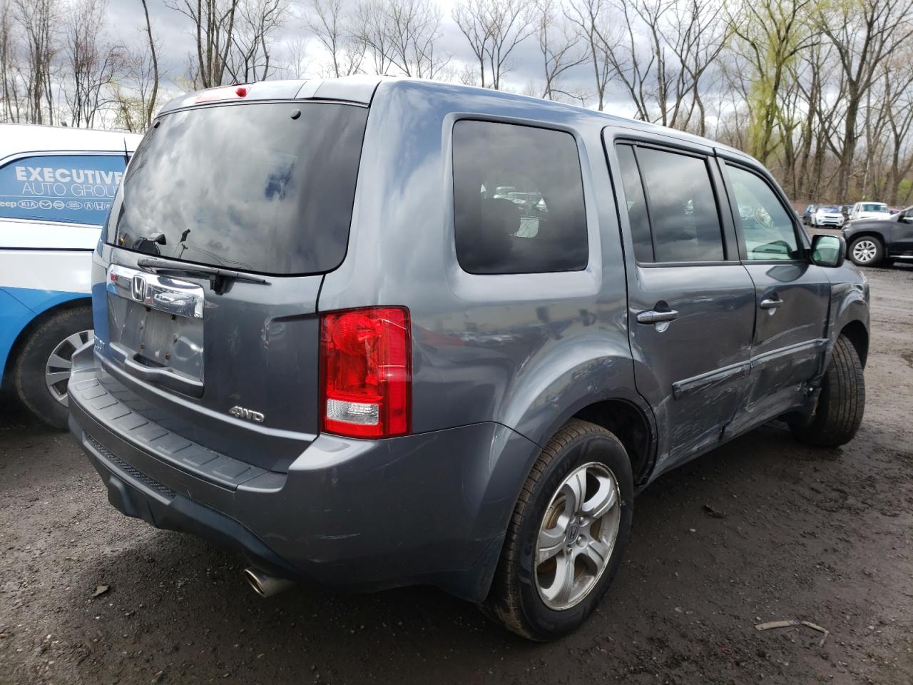 Photo 4 from auction – 2013 HONDA PILOT EXL with VIN 5FNYF4H55DB014461
