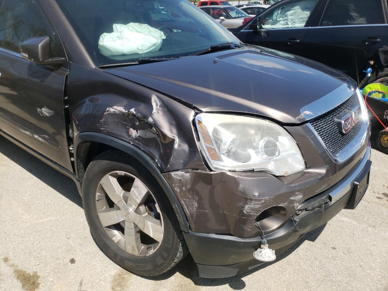 Photo 9 from auction – 2012 GMC ACADIA with VIN 1GKKRRED1CJ285602
