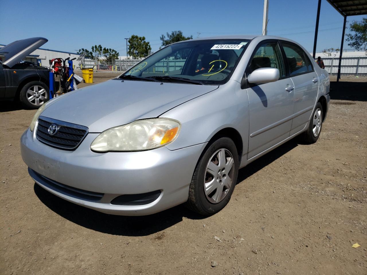 Photo 2 from auction – 2005 TOYOTA COROLLA CE with VIN 1NXBR32E25Z372153