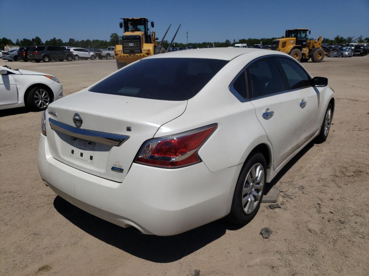 Photo 4 from auction – 2014 NISSAN ALTIMA 2.5 with VIN 1N4AL3AP0EC202583