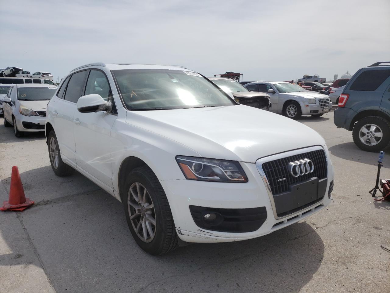 AUDI Q5 PREMIUM 2012 with VIN WA1LFAFP0CA060391 - Photo from auction