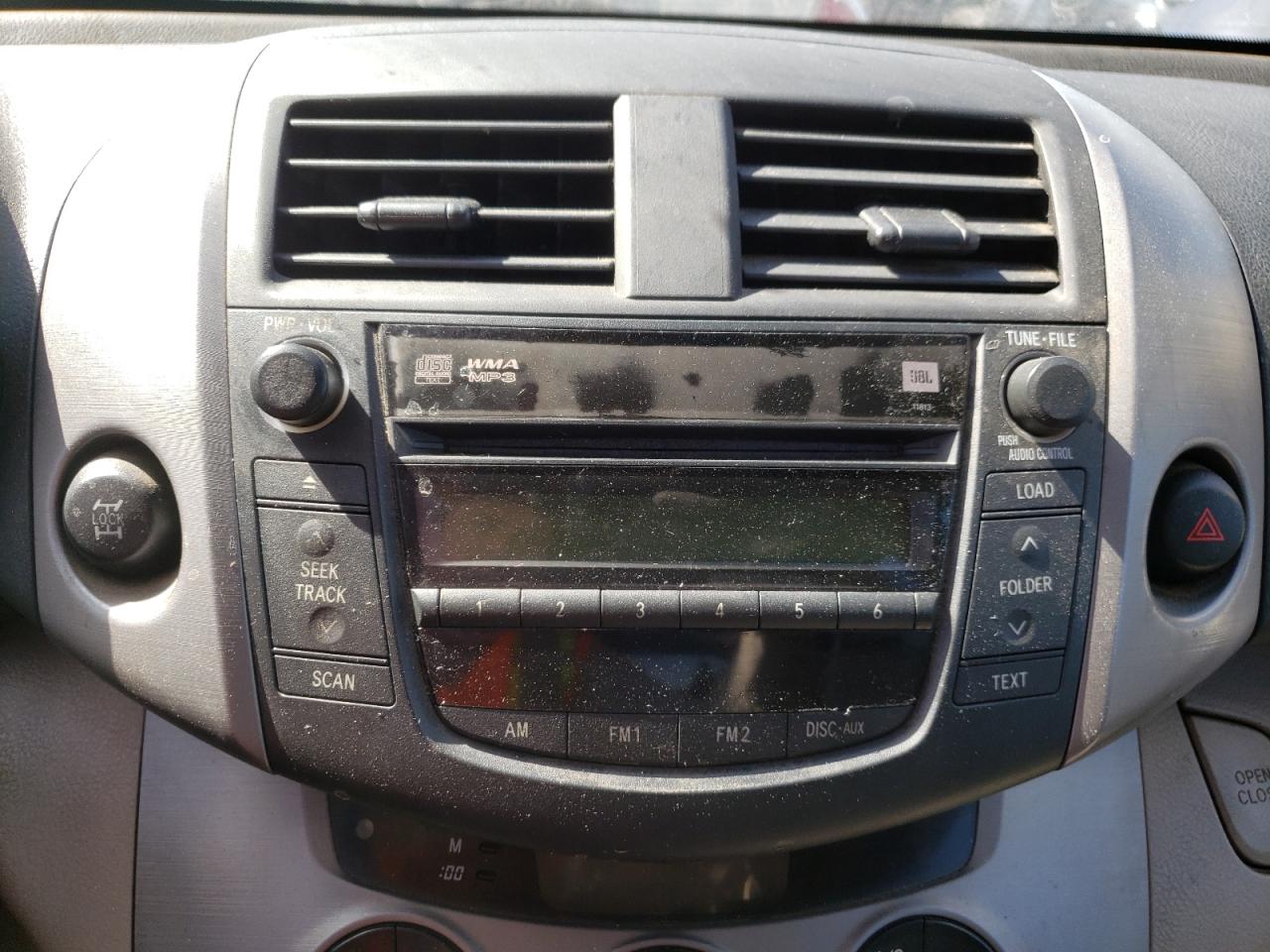 Photo 9 from auction – 2006 TOYOTA RAV4 LIMIT with VIN JTMBK31VX65011288
