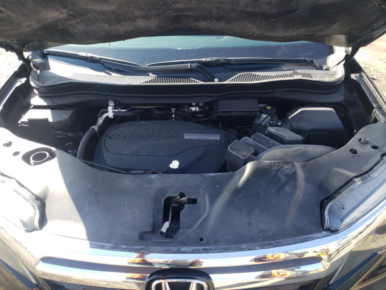 Photo 7 from auction – 2019 HONDA RIDGELINE with VIN 5FPYK3F12KB039506