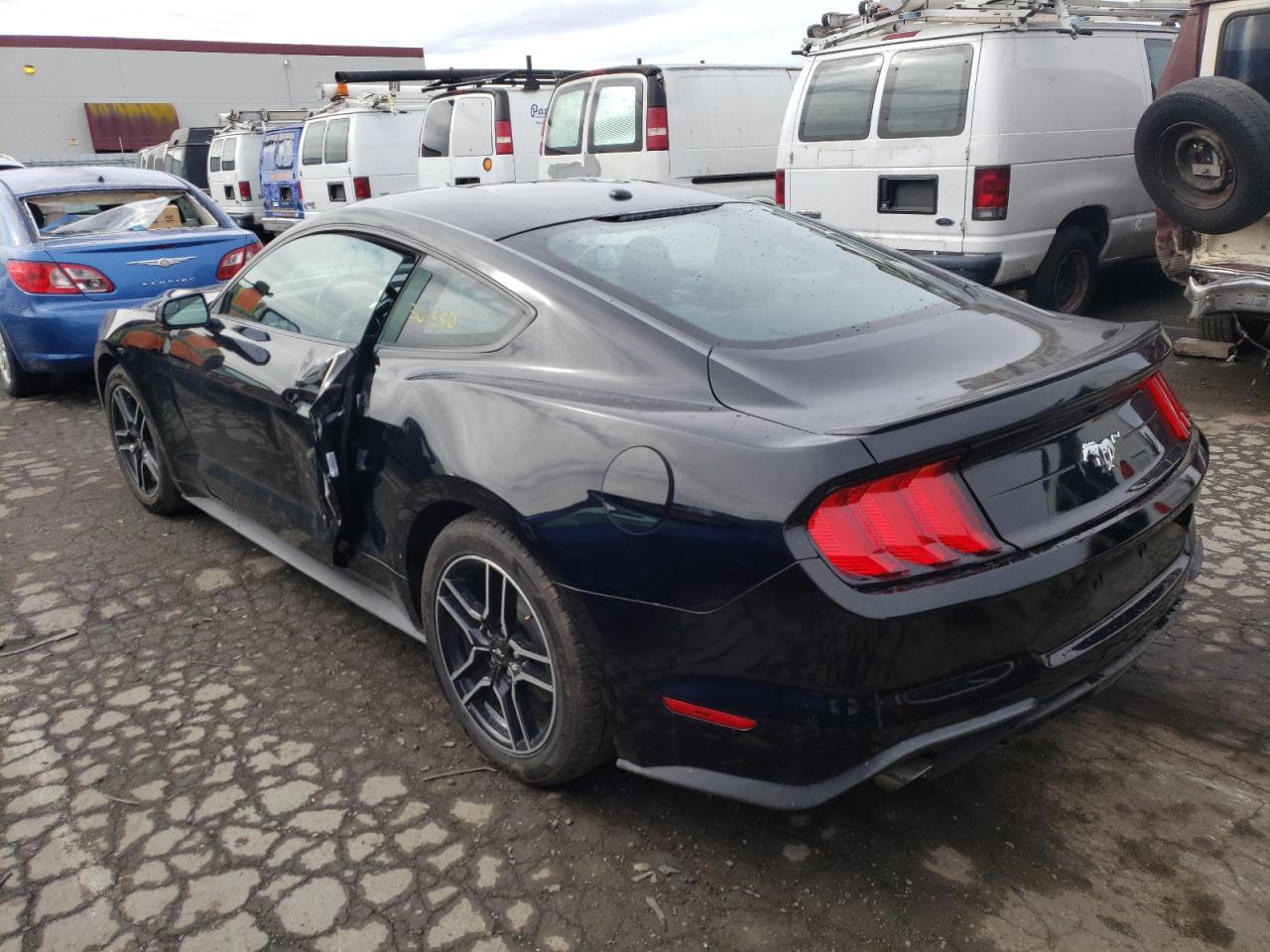 Photo 3 from auction – 2020 FORD MUSTANG with VIN 1FA6P8TH3L5137100