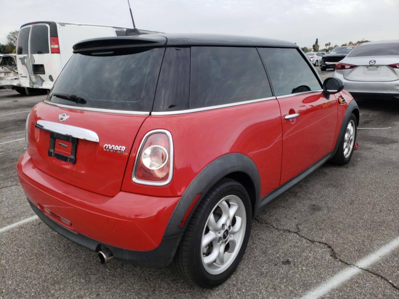 Photo 4 from auction – 2012 MINI COOPER with VIN WMWSU3C59CT540906