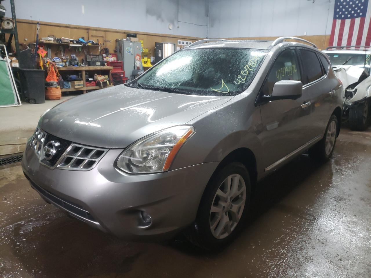 Photo 2 from auction – 2012 NISSAN ROGUE S with VIN JN8AS5MV0CW364524