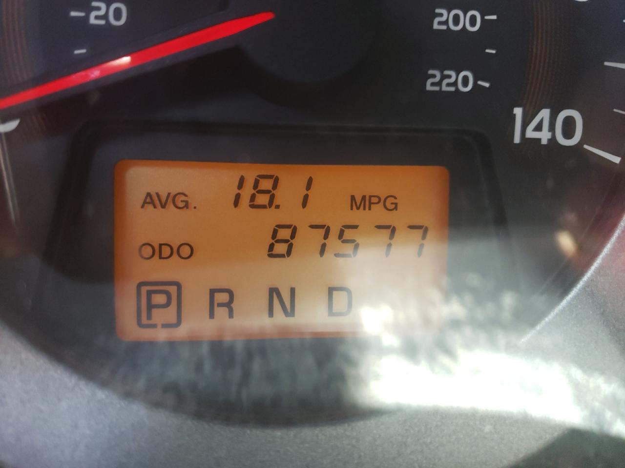Foto 8 de la subasta – 2011 TOYOTA RAV4 con VIN 2T3ZF4DV5BW056209