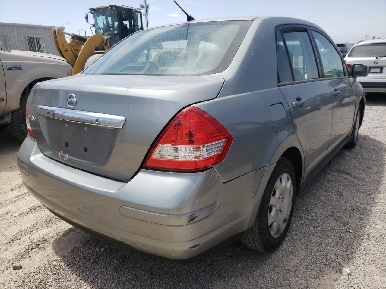 Фото 4 с аукциона – 2011 NISSAN VERSA S с VIN 3N1BC1AP3BL432558