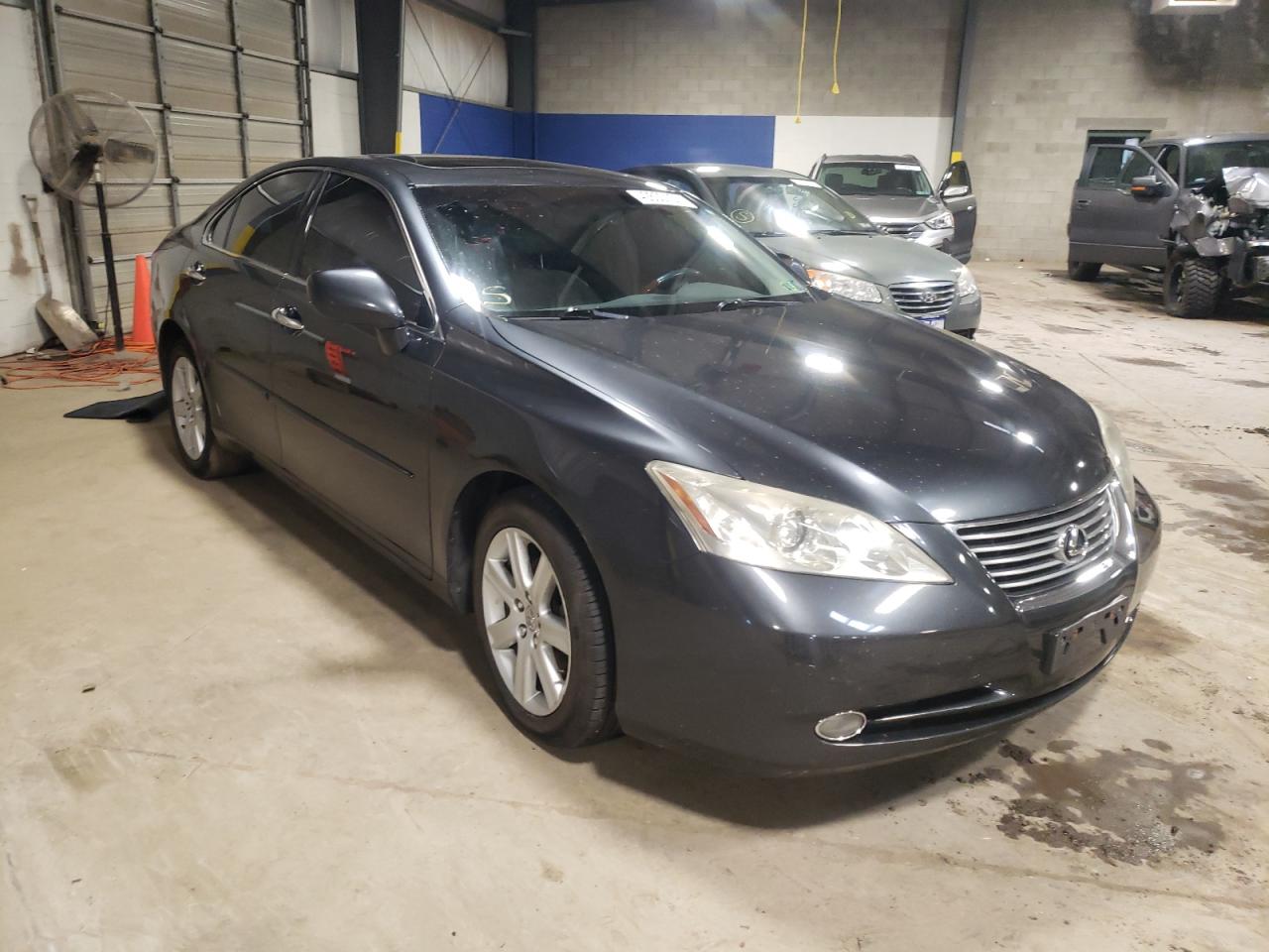 LEXUS ES 350 2007 with VIN JTHBJ46G372045383 - Photo from auction
