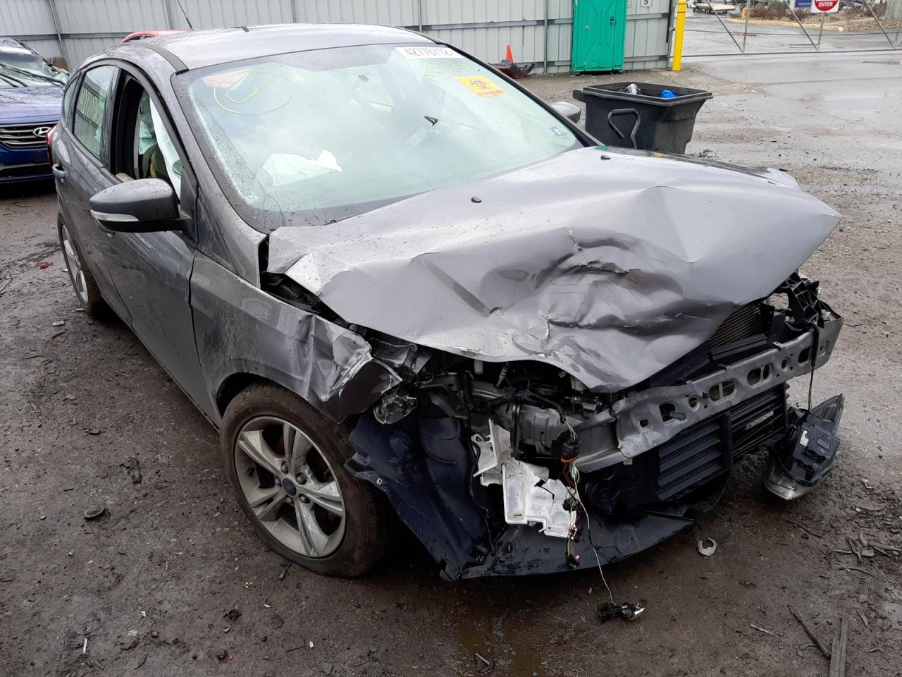 FORD FOCUS SE 2014 with VIN 1FADP3K27EL428463 - Photo from auction