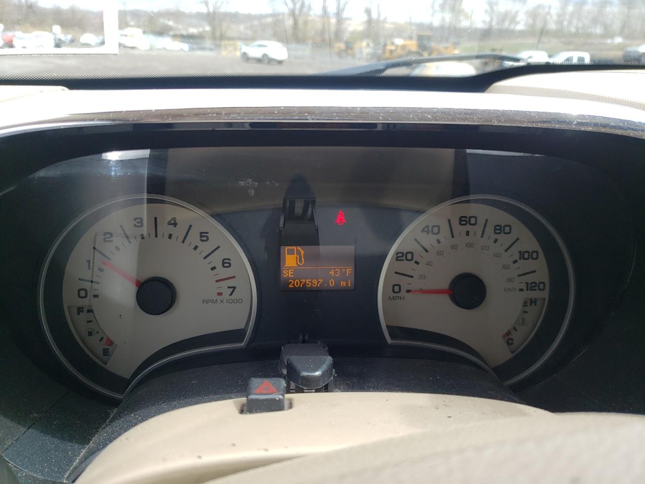 Photo 8 from auction – 2007 FORD EXPLORER E with VIN 1FMEU74E17UA41258