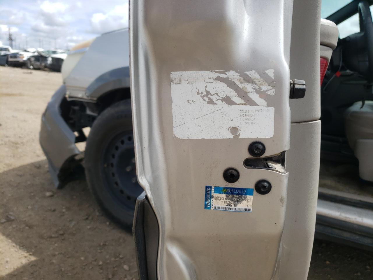 Photo 10 from auction – 2005 BUICK RENDEZVOUS with VIN 3G5DB03E45S552854