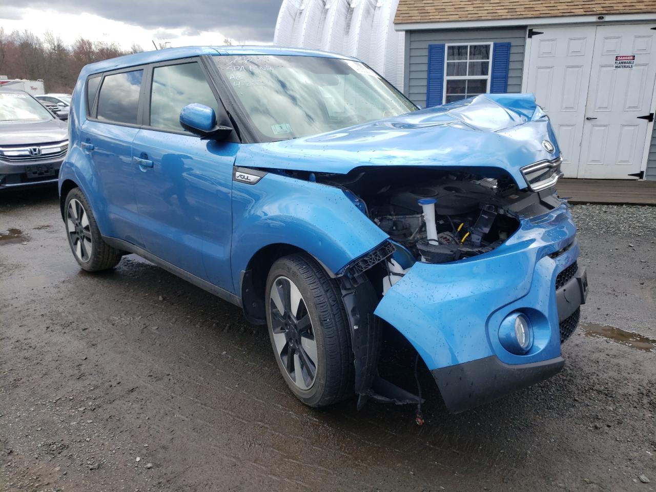 KIA SOUL + 2018 with VIN KNDJP3A59J7520895 - Photo from auction
